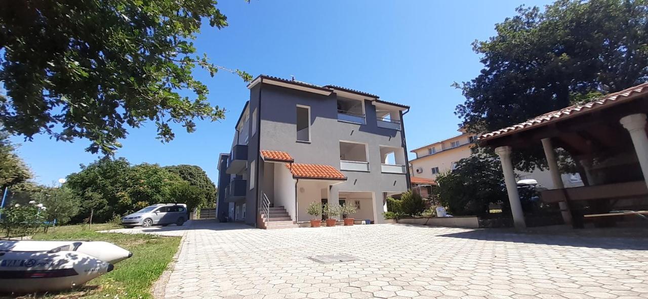 Apartments Barbic Медулин Экстерьер фото