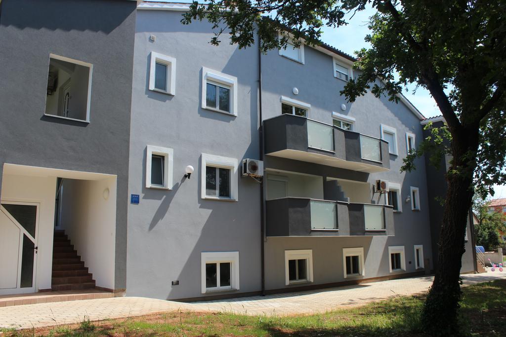 Apartments Barbic Медулин Экстерьер фото