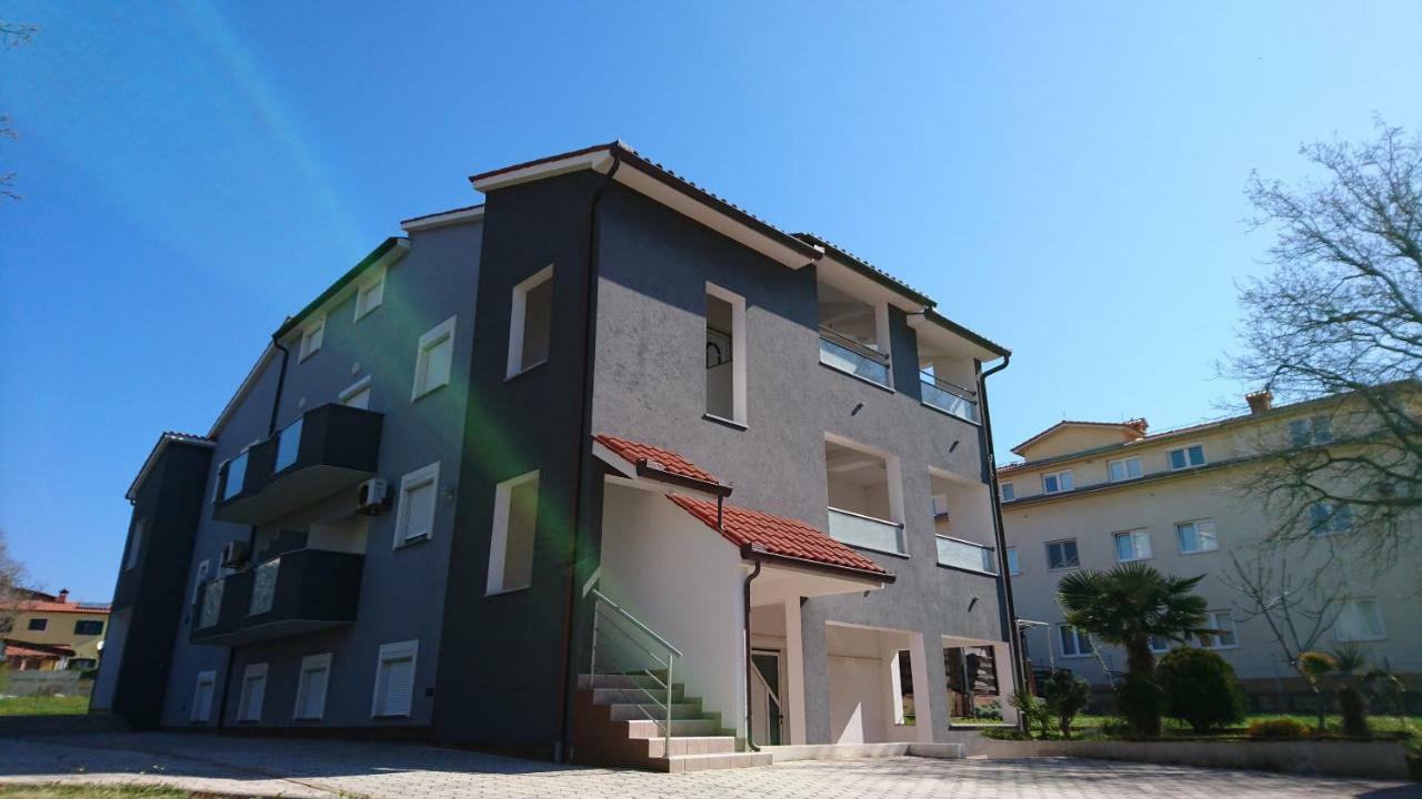 Apartments Barbic Медулин Экстерьер фото